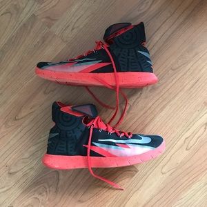 Nike Mens Zoom Hyperrev 2014 Red/Black Basketball